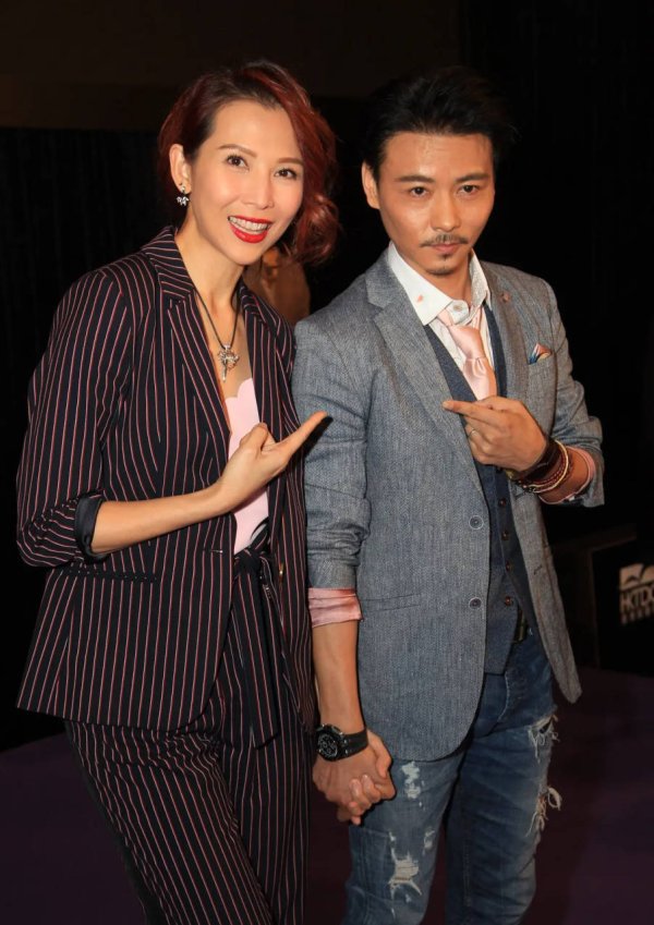 正规实盘配资网站 被问是否介意妻子过往，张晋一句话化解尴尬获赞高情商